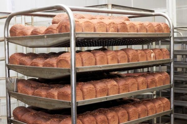 Краснотурьинский хлебокомбинат опроверг сообщения о наличии в продукций лезвий и иголок