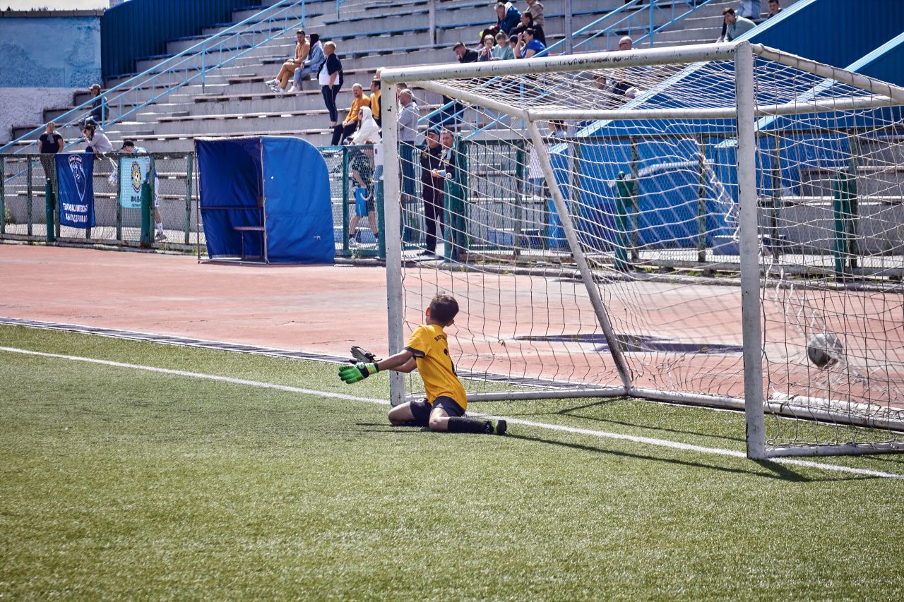 50 на 50. Юные краснотурьинские футболисты завершили домашний тур областного первенства