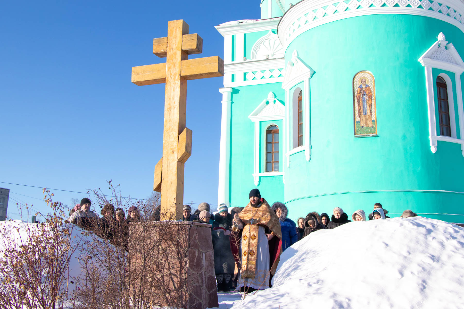 В Краснотурьинске почтили память православных прихожан и священника, пострадавших за веру
