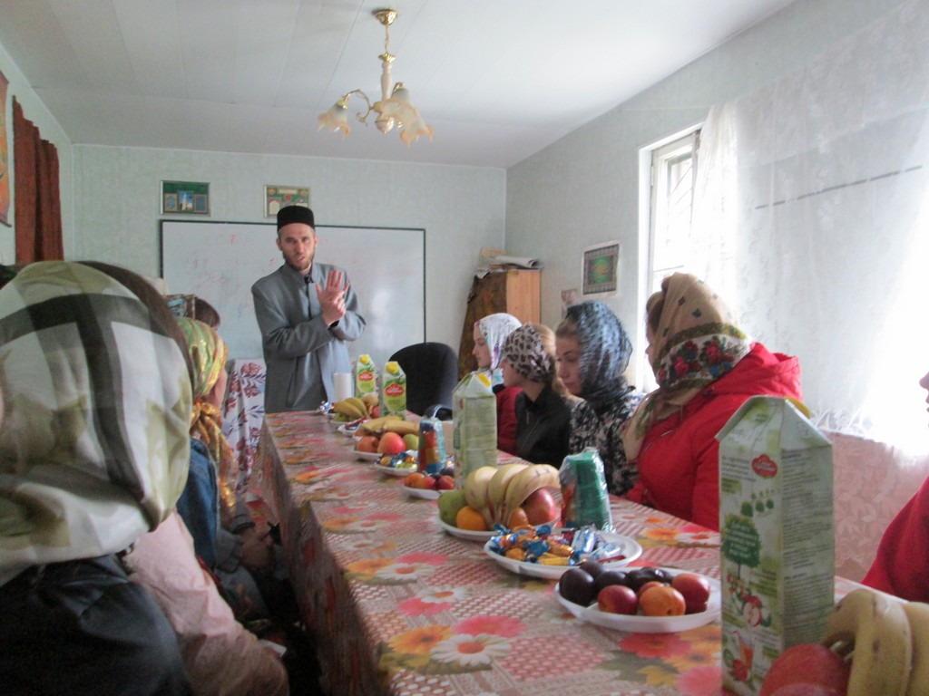 Экскурсия студентов краснотурьинского политехникума в мечеть
