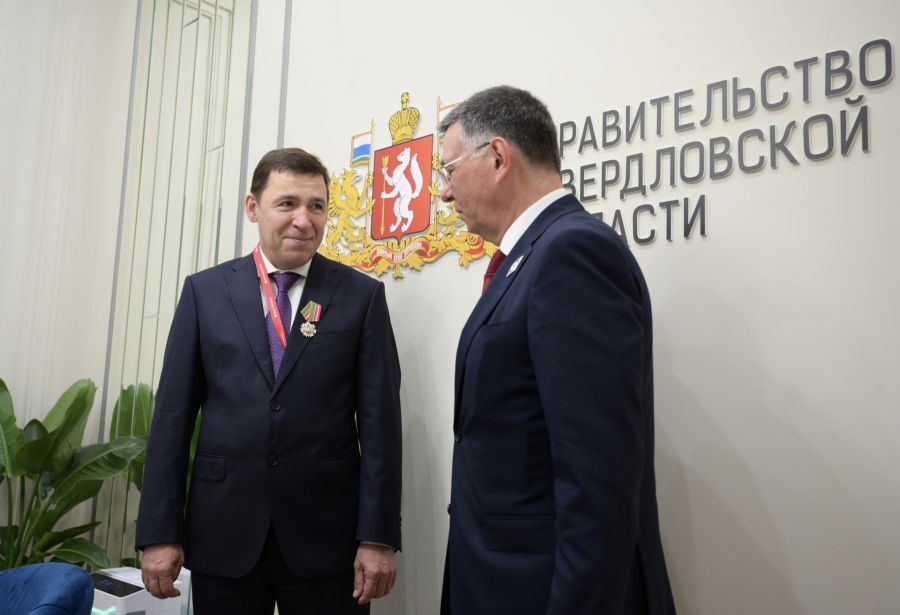 Евгения Куйвашева наградили «За вклад в международное сотрудничество»