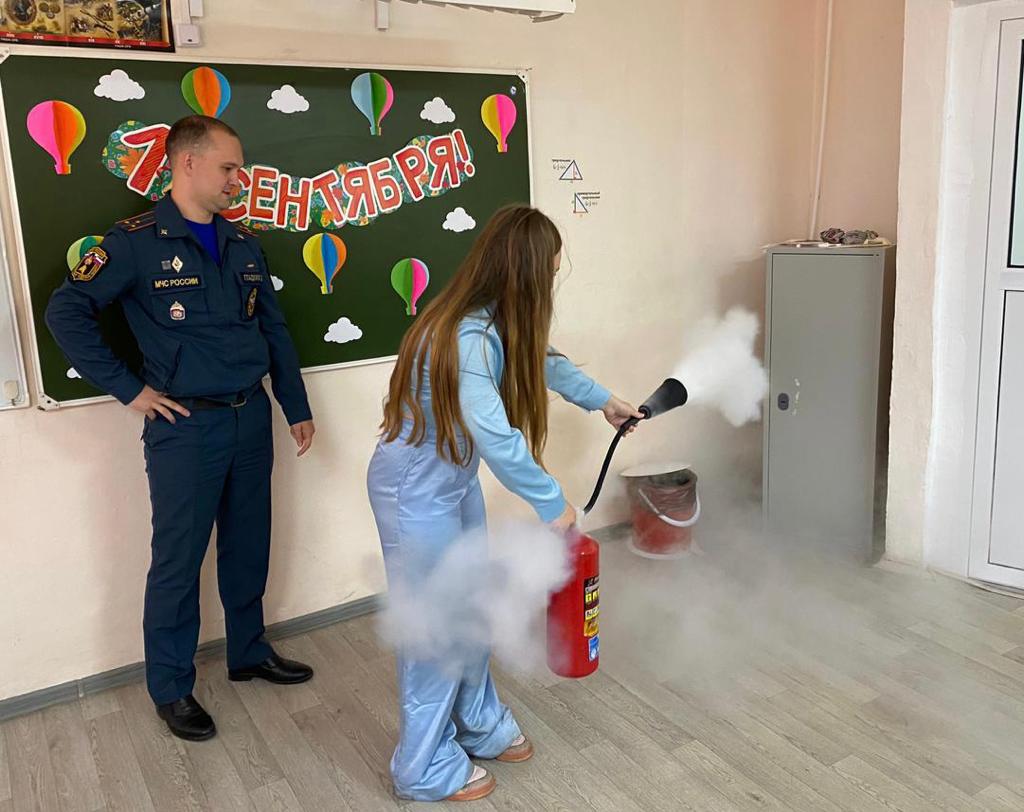 Сотрудники ОНД рассказали детям о пожарной безопасности