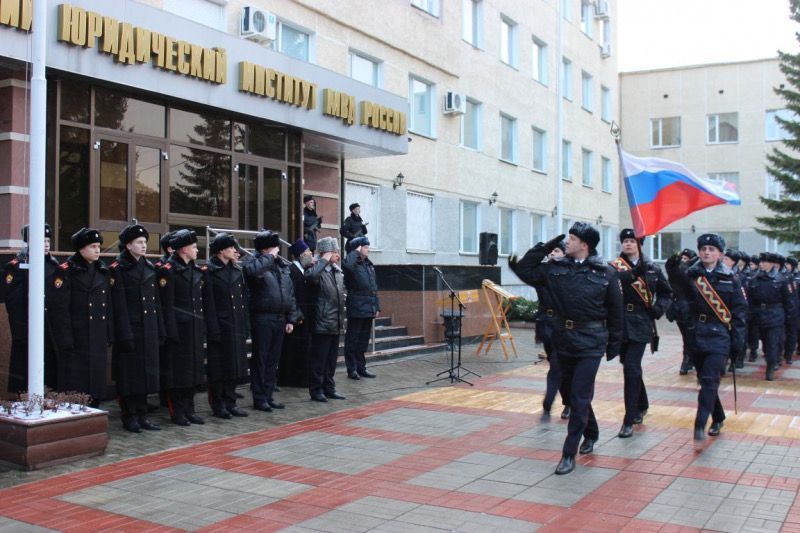 Краснотурьинских выпускников приглашают бесплатно стать полицейскими