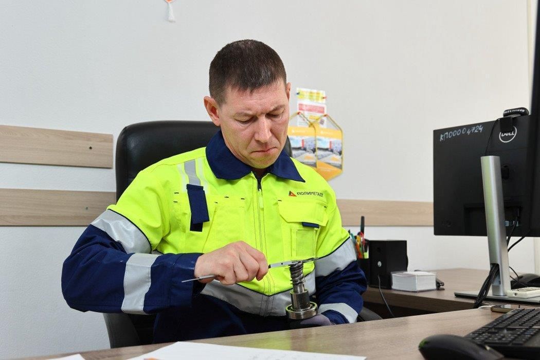 Шестеренки и Горы: как найти баланс между работой и приключениями