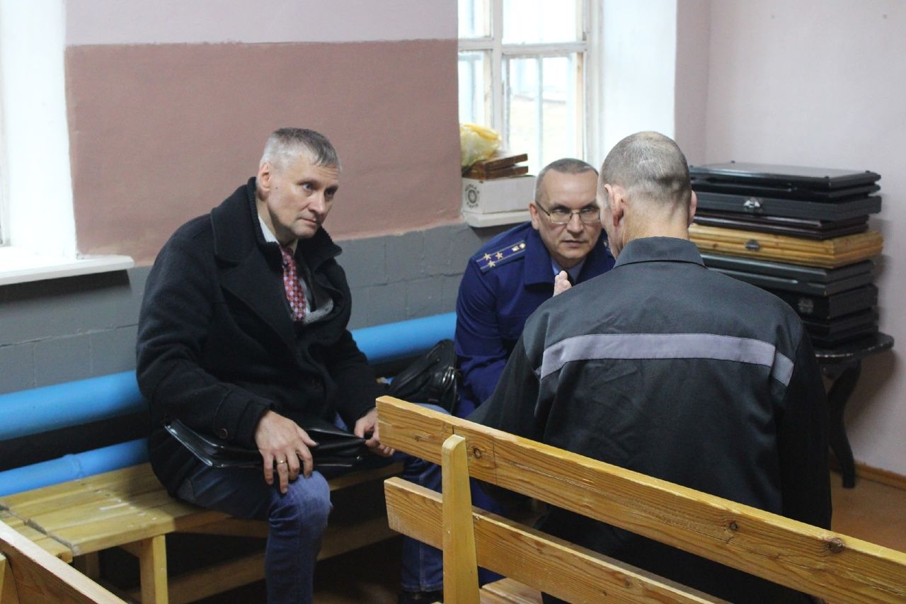 Ивдельский прокурор проверил условия труда и быта в краснотурьинской колонии