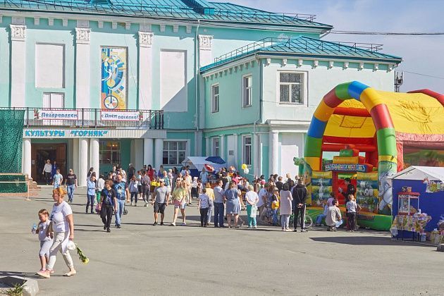 День поселка отметят в Рудничном. Пройдут ярмарка, выставка и концерт