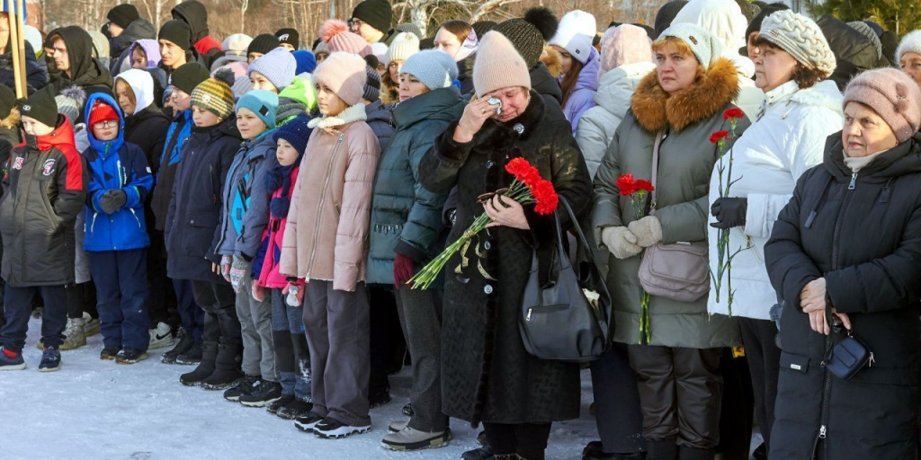 Краснотурьинск день памяти за последнюю неделю. Вечерний Краснотурьинск новости. УСК Краснотурьинск последними фото. Новости Краснотурьинска сегодня последние.