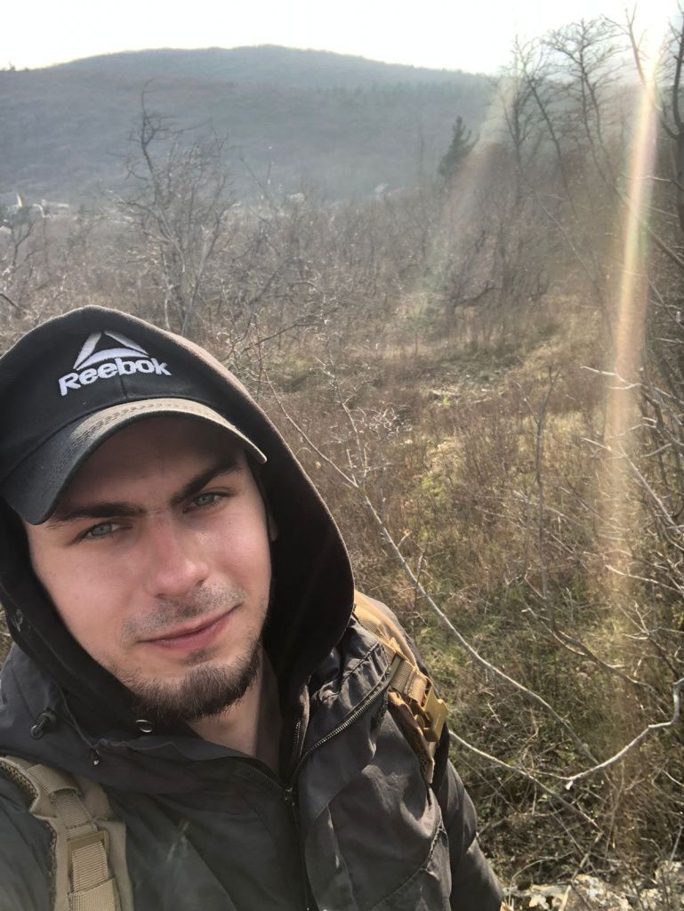 Марк Новиков погиб при падении трубы на территории БАЗа. Фото: Марк Новиков