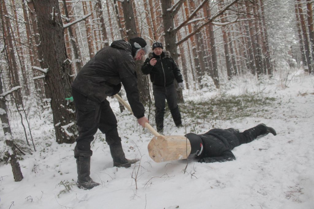 Дмитрий Киреев предполагает, что травмы некоторым членам группы Дятлова были нанесены колотом. Фото: Андрей Клейменов, архив "Глобуса"