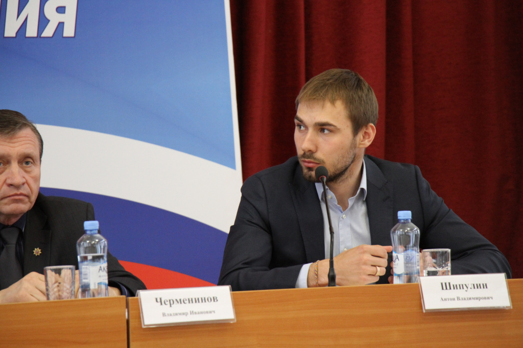 Антон Шипулин. Фото: Константин Бобылев, "Глобус"