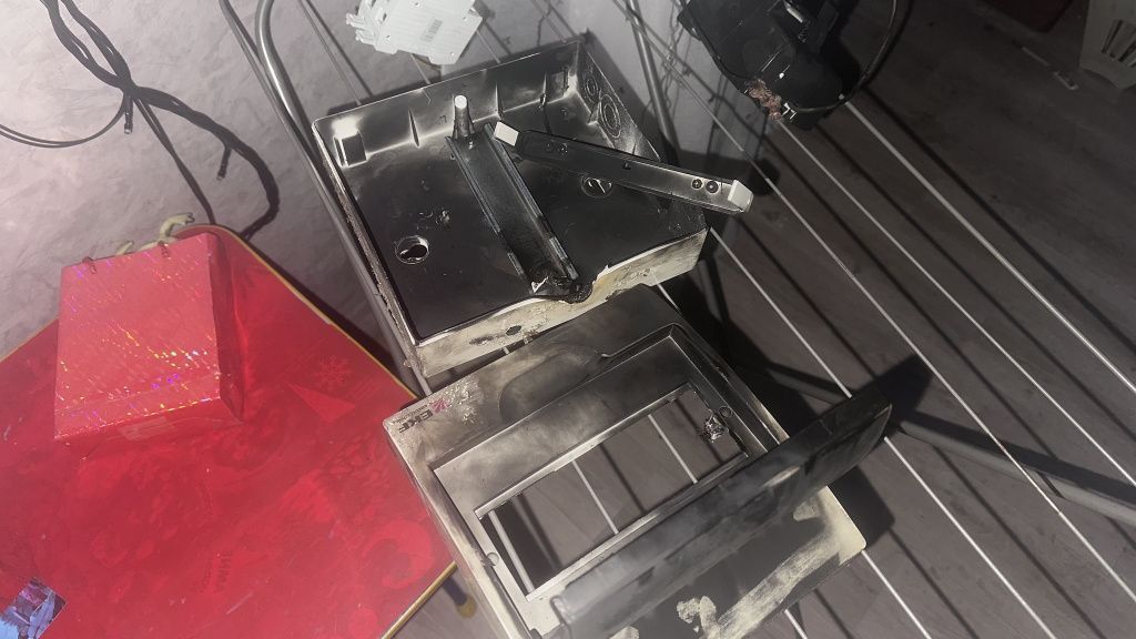 От перепада напряжения у многих воспламенялись счетчики. Фото: Мария Шевнина, «Вечерний Краснотурьинск» От перепада напряжения у многих воспламенялись счетчики. Фото: Мария Шевнина, «Вечерний Краснотурьинск»