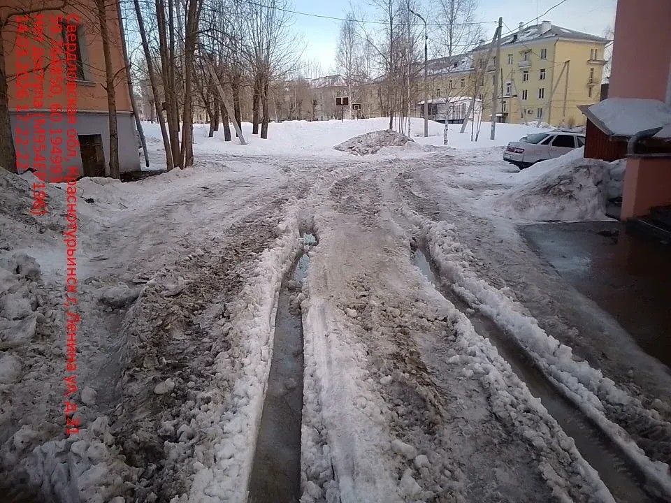 14 марта, в этот день спецтехника не смогла подъехать к контейнерной площадке. Фото: пресс-служба регионального оператора по обращению с ТКО в Северном управленческом округе компании «Рифей».