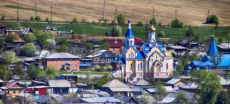 В женском монастыре состоялся престольный праздник. Отметили молитвой, ходом и трапезой
