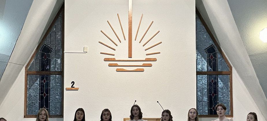 В Новоапостольской церкви выступили хоровые коллективы