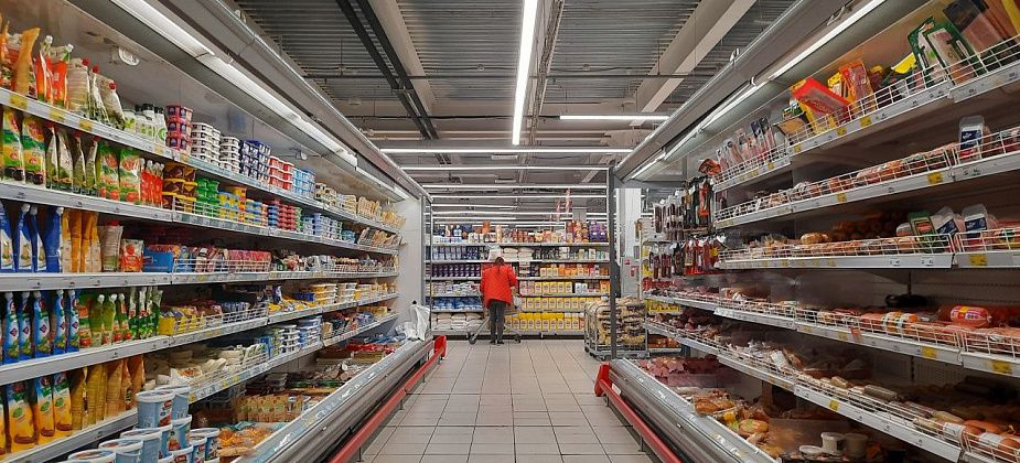 Краснотурьинец украл конфет на 2,3 тысячи рублей