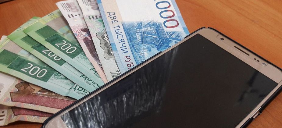 Краснотурьинец украл два смартфона и сдал их