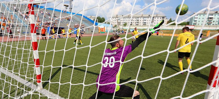 В Краснотурьинске прошел финал межрегионального Кубка «Полиметалла» по мини-футболу