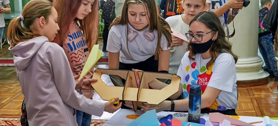 Нескучная наука: в Краснотурьинске во второй раз прошел «РУСАЛ ФестивАL #Наука» 