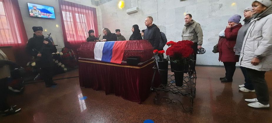 «Не теряйте, все будет хорошо». Простились с погибшим на СВО Сергеем Архиповым