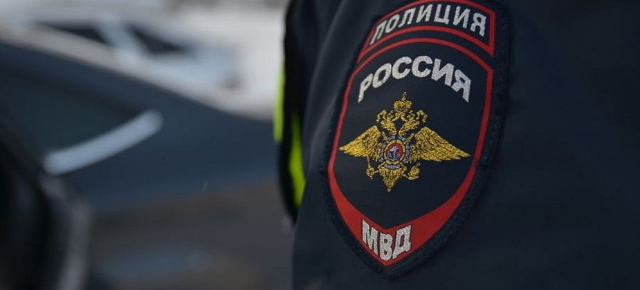 В Краснотурьинске сотрудница горнорудного предприятия пошла под суд за пощечины полицейскому