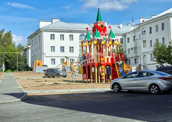 Большому двору – хорошая площадка: «Квартал» за лето полностью обновил большой двор на улице Ленина
