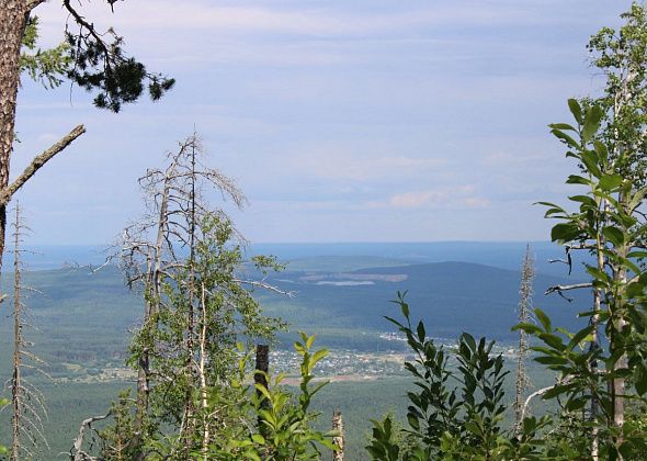 Под Карпинском снова ожидаются осадки в виде обломков космического аппарата