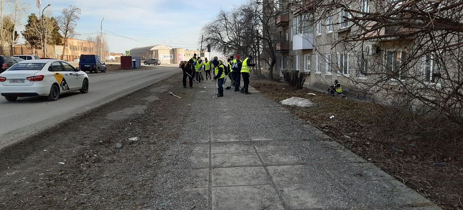 Порядок на улицах наводят два десятка человек