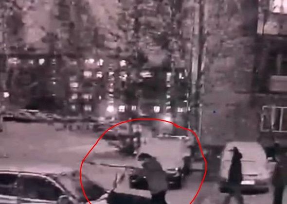Краснотурьинец ищет хулигана, оторвавшего дворник у его автомобиля