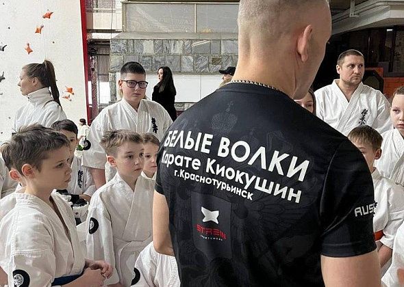 Юные каратисты из Краснотурьинска завоевали 18 медалей на выездных соревнованиях