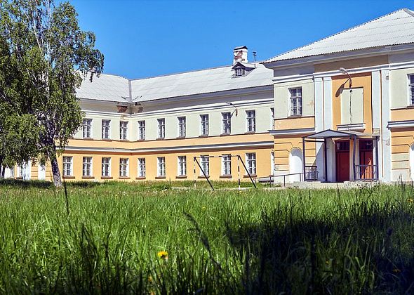 Сносить школу № 2 будут северяне. Они сэкономили бюджету  полтора миллиона рублей