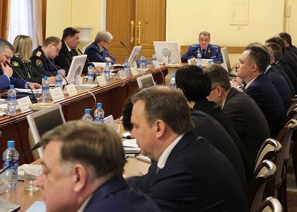 Глава Краснотурьинска Устинов получил предостережение от заместителя генерального прокурора. Всему виной - "мусорная" реформа