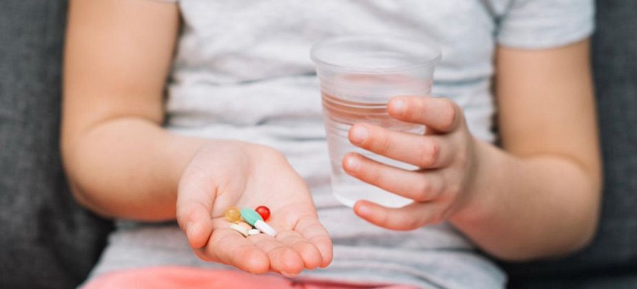 Врач предупредила об опасности самолечения антибиотиками у детей