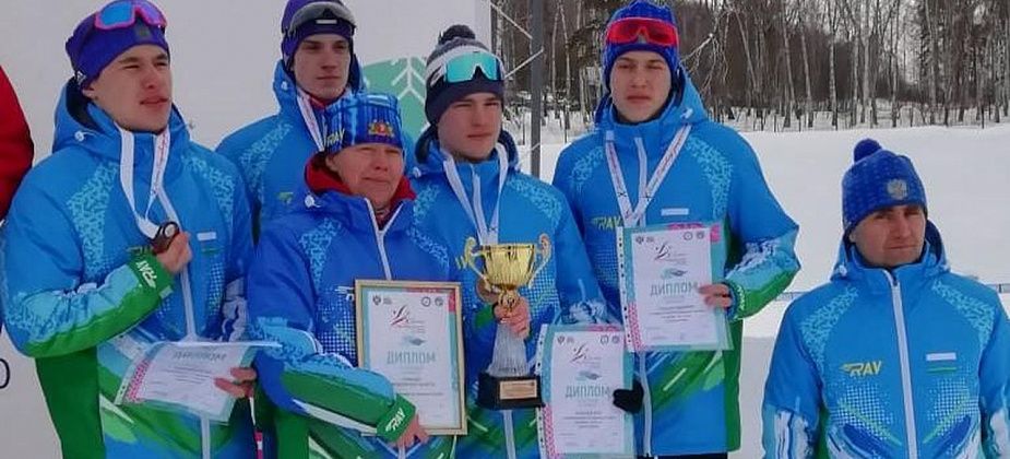 Краснотурьинские лыжники поучаствовали в зимней спартакиаде учащихся России