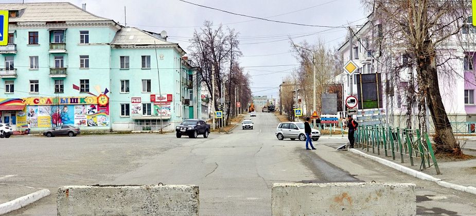 В Краснотурьинске закрыли перекресток у ДК БАЗа и изменили режим работы светофоров