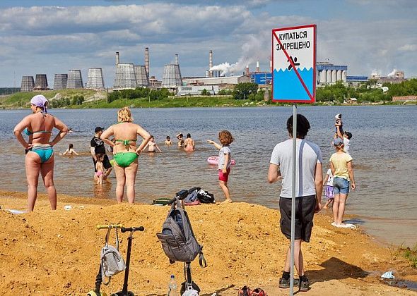 В мэрии сняли  возможный запрет на купание в водоемах, но купаться все равно нельзя