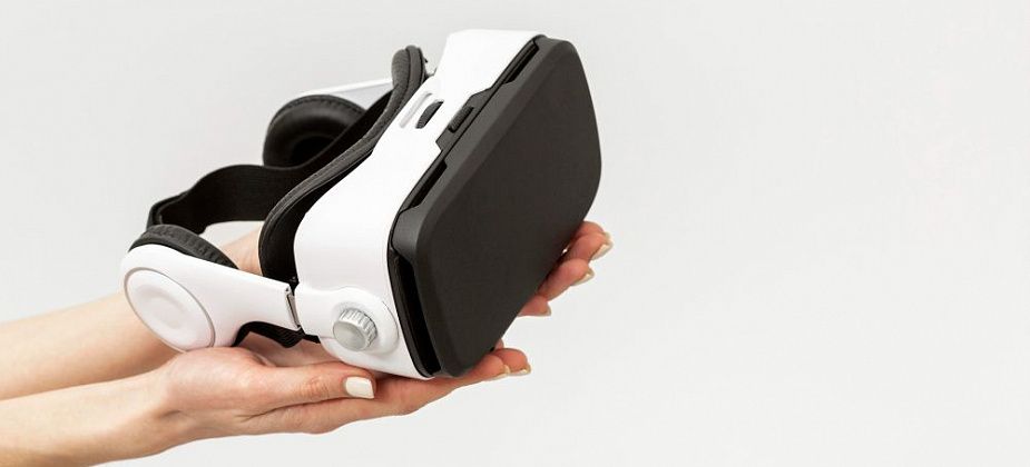 В «Кванториуме» начались занятия по химии с использованием VR-технологий