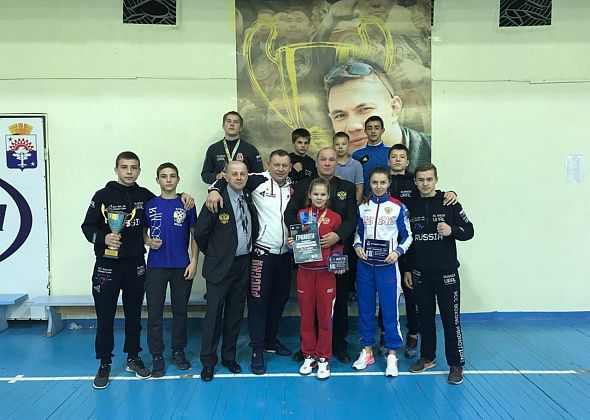 Краснотурьинские боксеры триумфально выступили в Серове