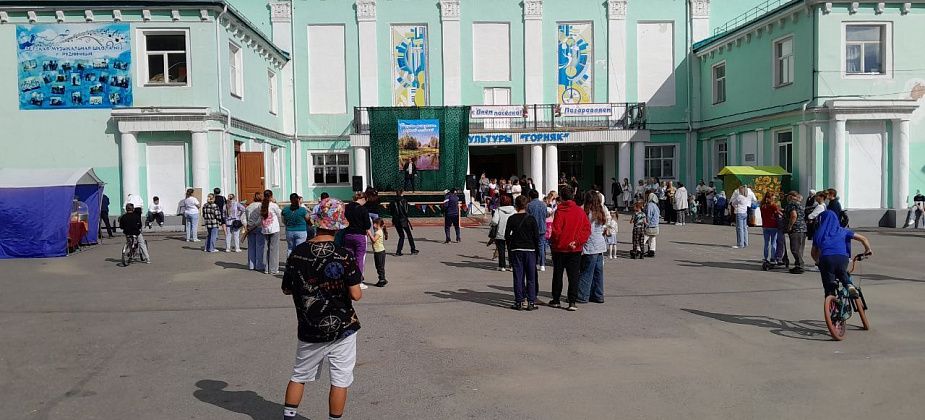 День поселка и День шахтера отметили в Рудничном