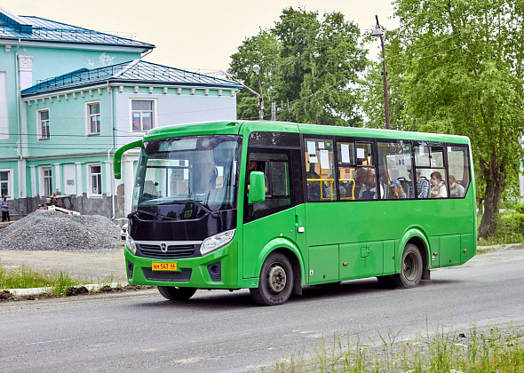 Гонки на общественном транспорте: горожане боятся ездить на автобусах и маршрутках до Рудничного и Воронцовки