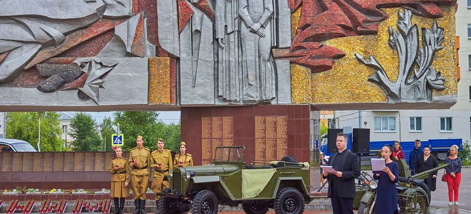 Памятники будут охранять круглосуточно