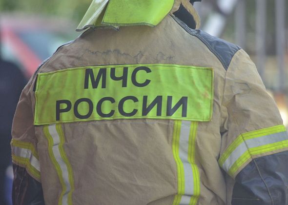 В районе мэрии сгорел мусорный контейнер