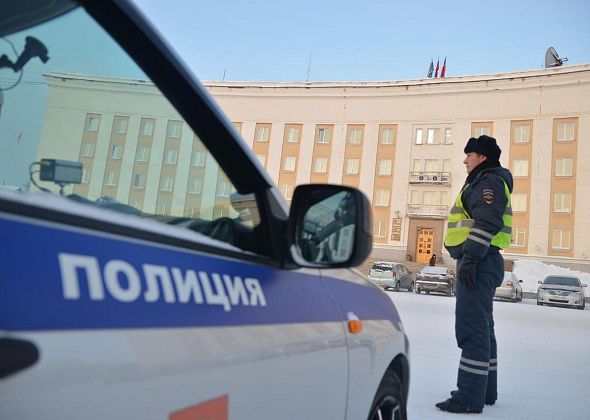 «Ребята, вы должны взять и вывезти весь снег до бордюрного камня». Мэр Краснотурьинска обвинил ГИБДД в «лишних» предписаниях