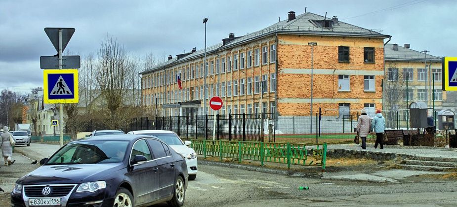 Областное министерство отказало в ремонте спортзала краснотурьинской школы