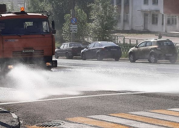 Миллион рублей выделяют на полив дорог летом 