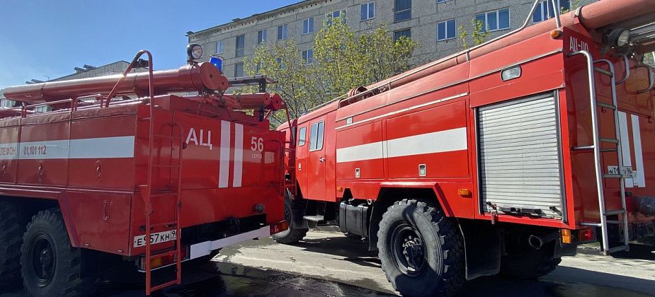 В Краснотурьинске снова вспыхнула мусорная свалка