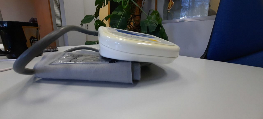 Краснотурьинцы бесплатно проверили точность показаний тонометров: «Очень важная акция»