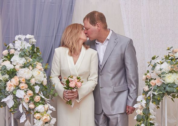 Горько! Героиня «Модного приговора» вчера вышла замуж. Предложение ей сделали прямо на шоу