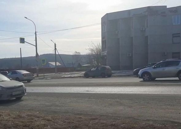 «Как только станет теплее, займемся поливом дорог»: мэр ответил на вопрос о пыли