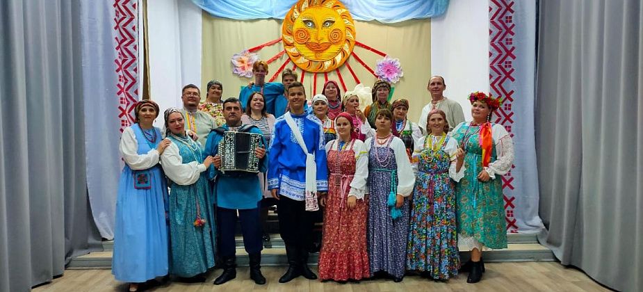 Горожан приглашают заняться фольклорным творчеством, научиться петь и танцевать
