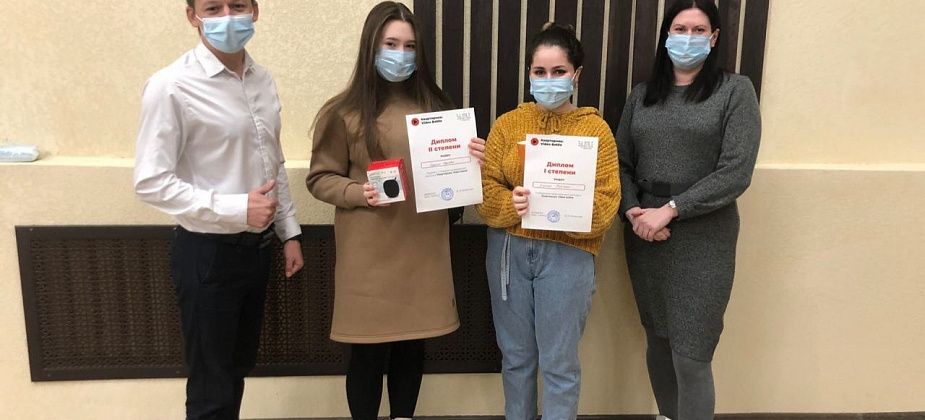 Названо имя победителя вокального конкурса «Квартирник: Video Battle»